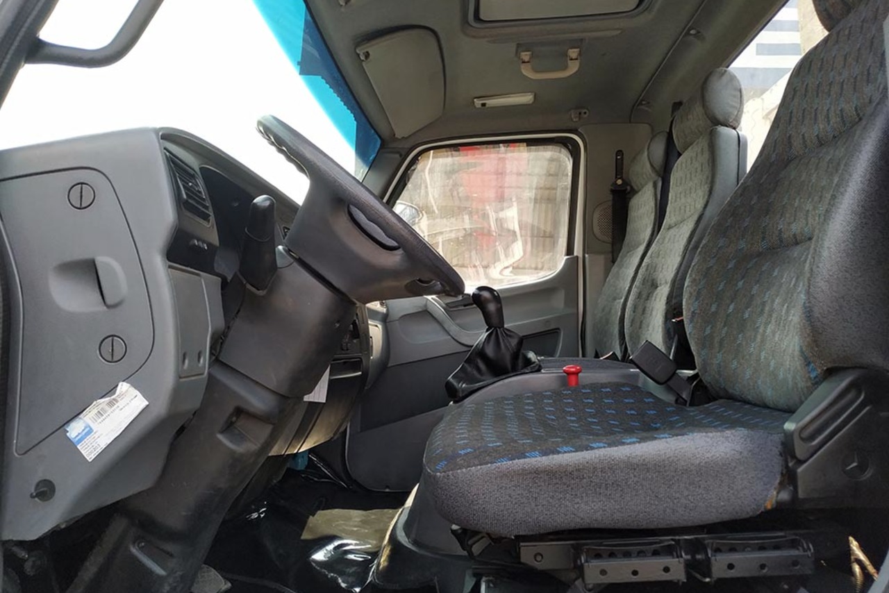 Mercedes Benz Accelo 915 - 06/06 3