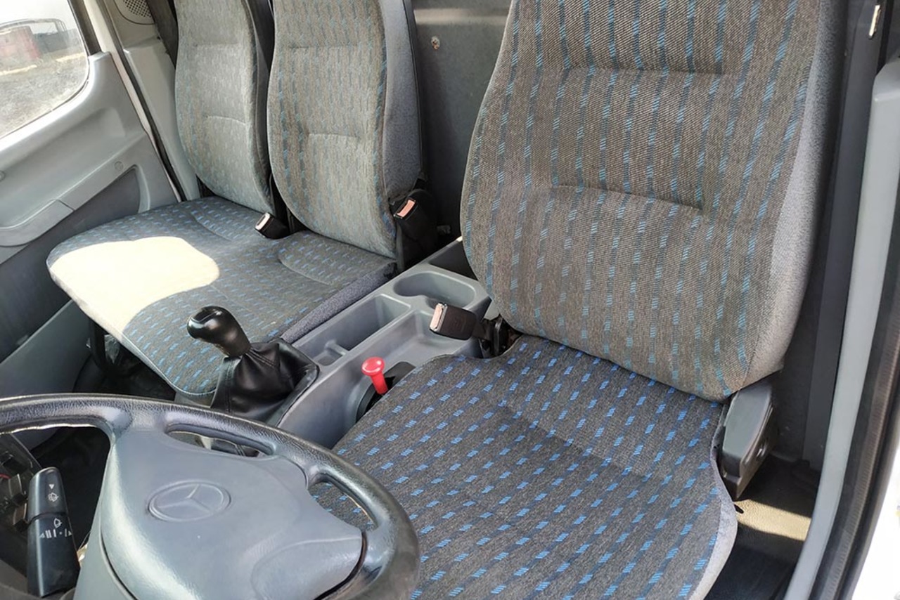 Mercedes Benz Accelo 915 - 06/06 7