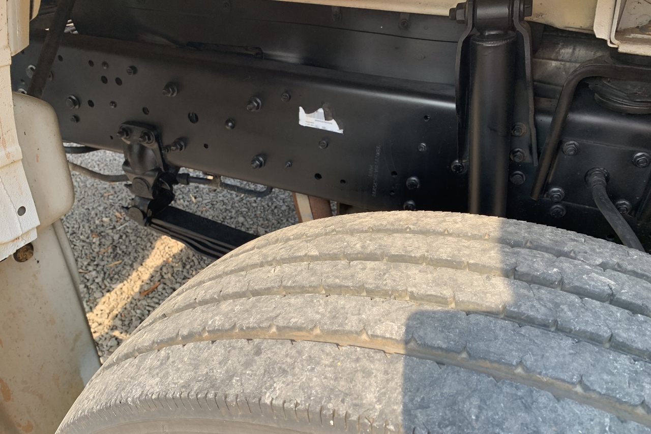 Mercedes Benz MB 1620 - 09/09 3