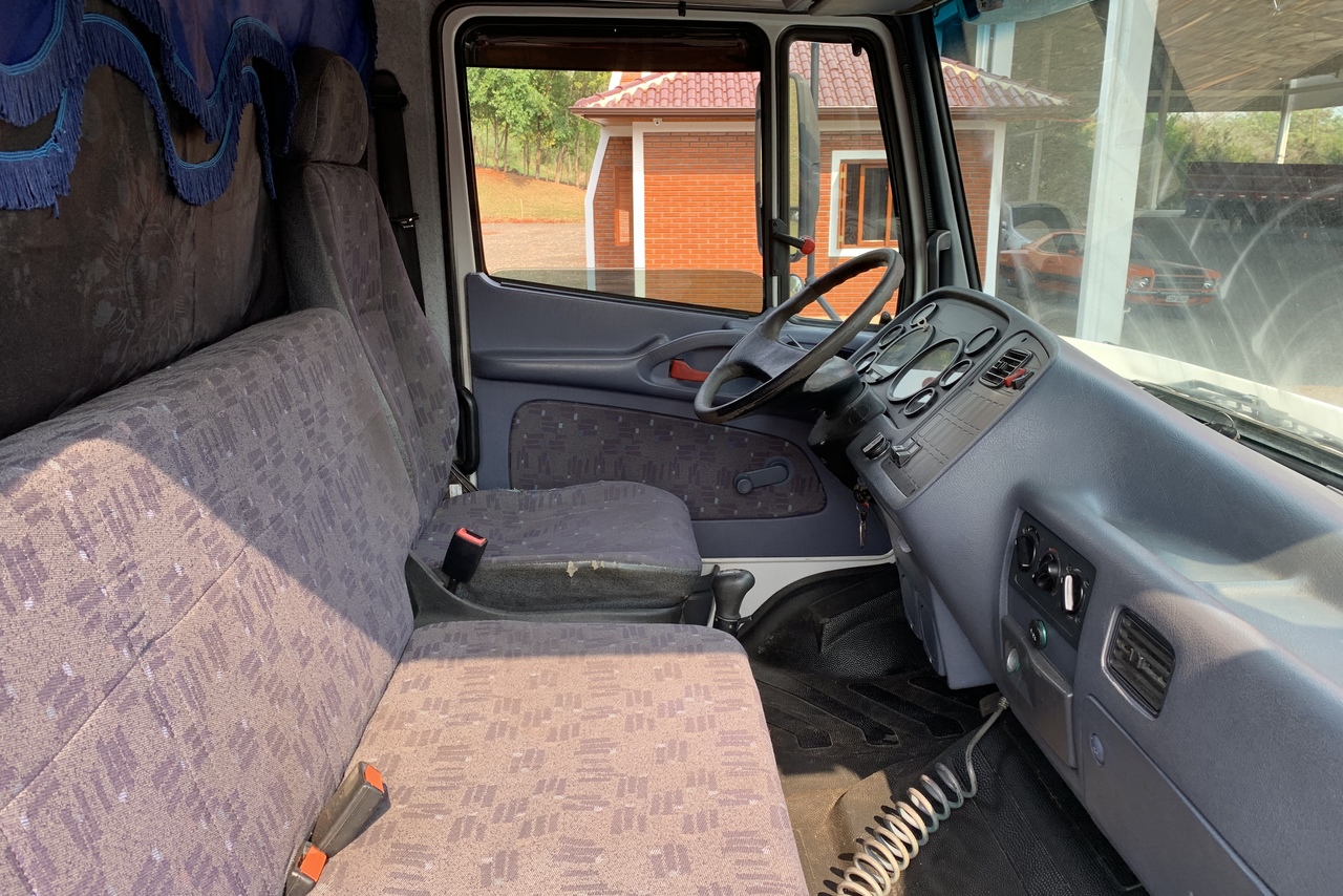 Mercedes Benz MB 1620 - 09/09 16