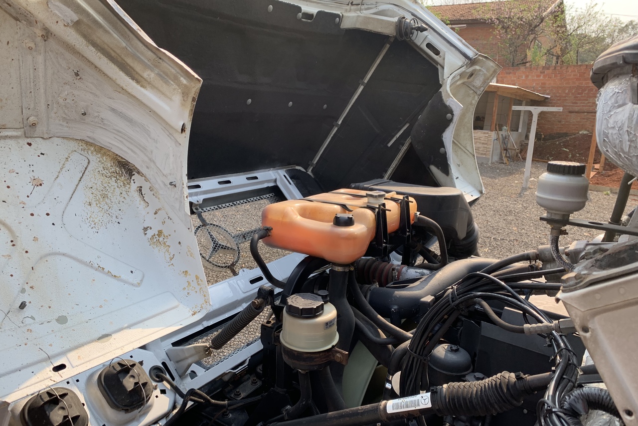 Mercedes Benz MB 1620 - 09/09 20