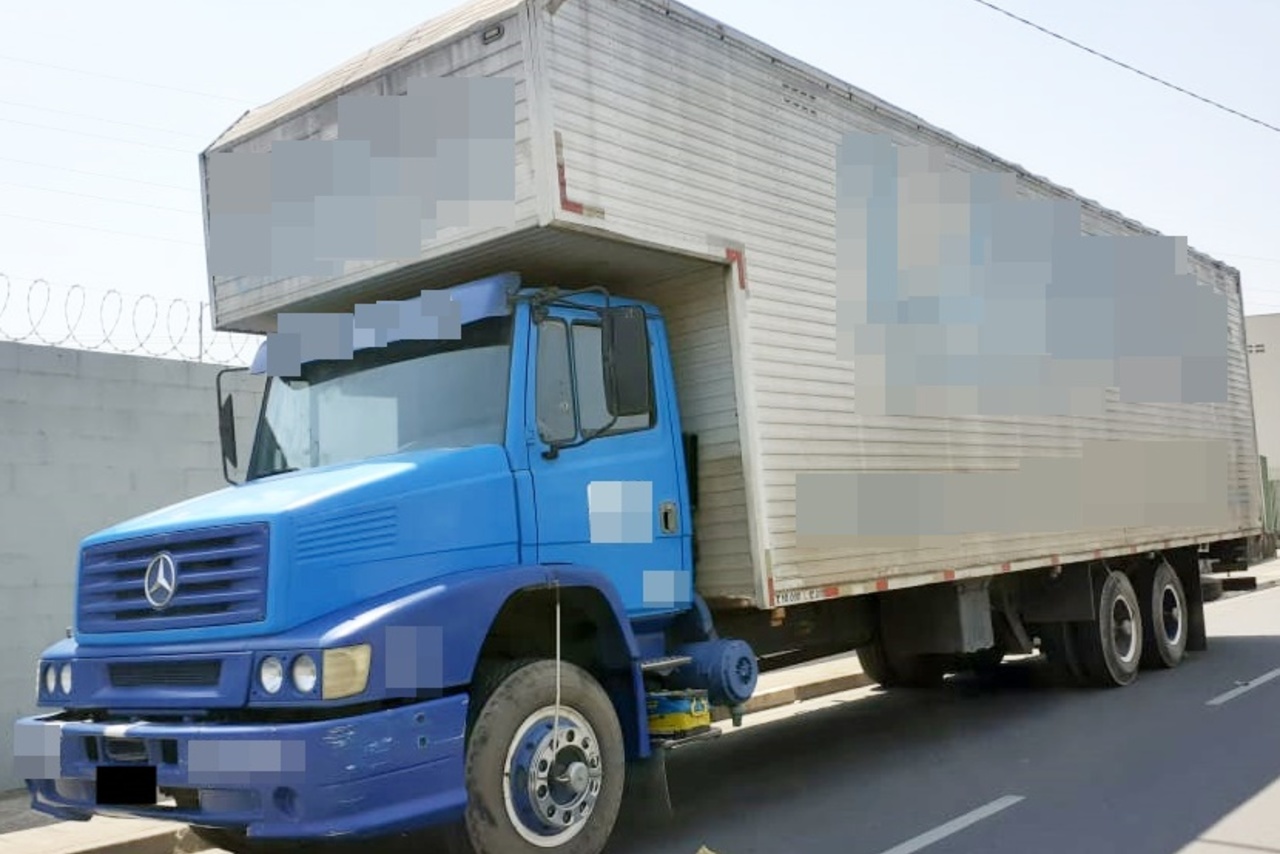 Mercedes Benz MB 1218 - 99/99 6