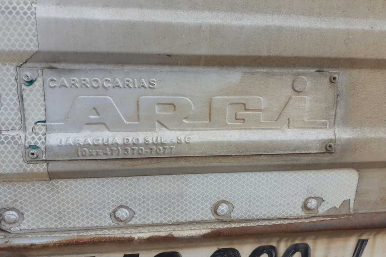 Mercedes Benz MB 1218 - 99/99 23
