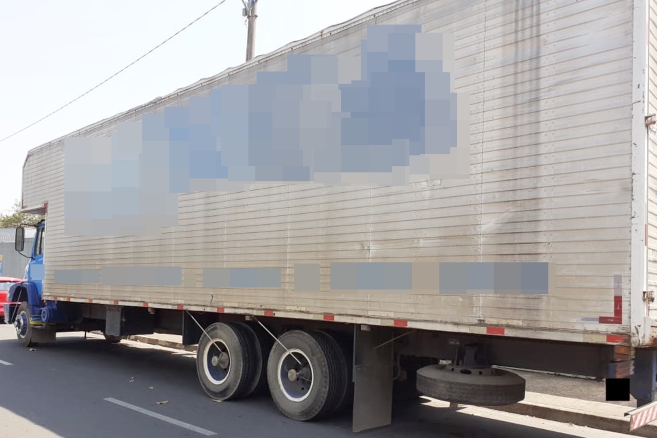 Mercedes Benz MB 1218 - 99/99 26