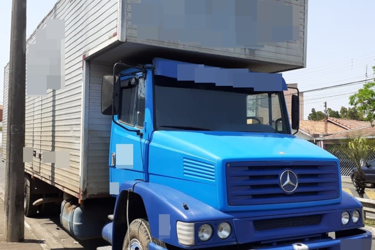 Mercedes Benz MB 1218 - 99/99 39