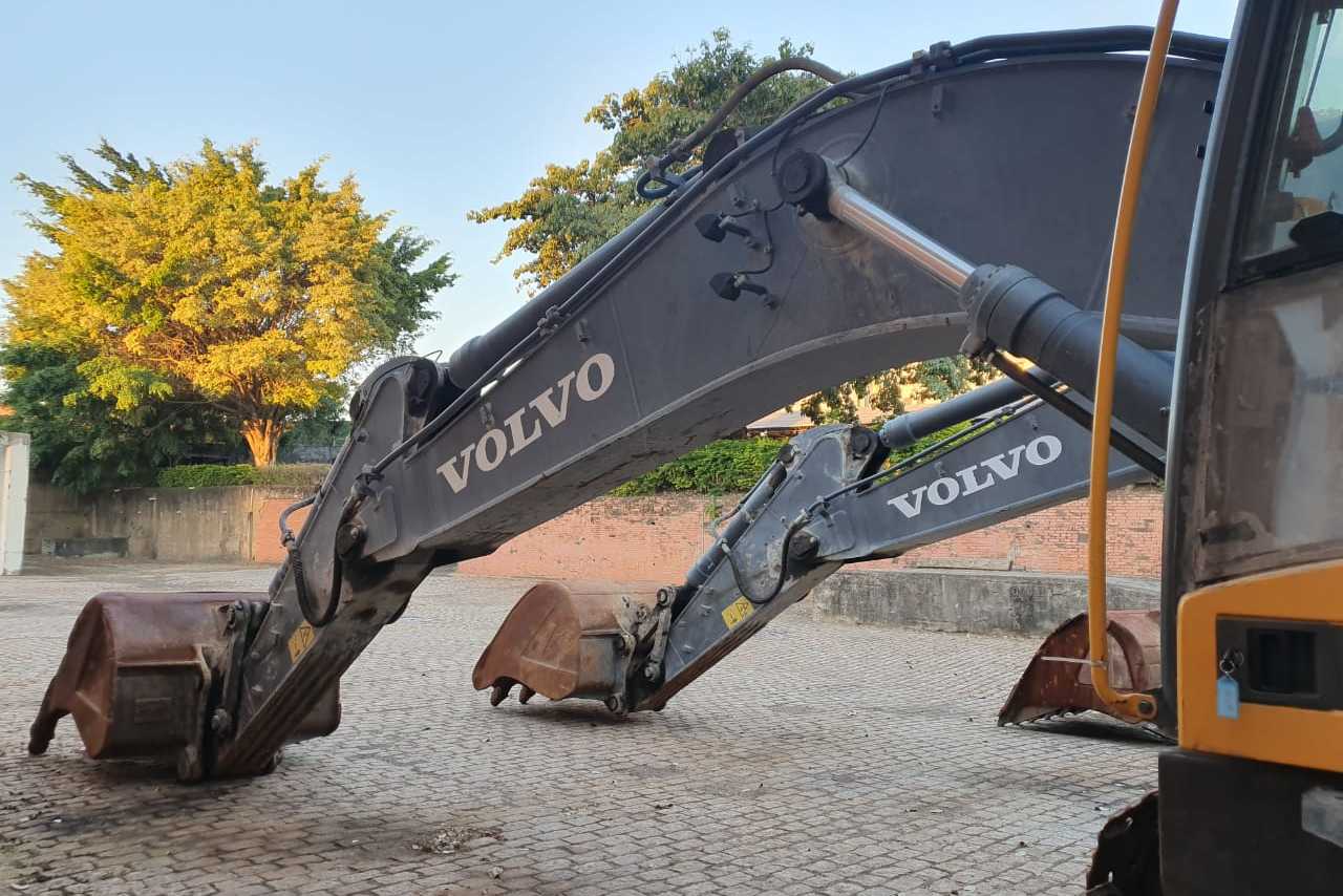 Volvo EC380DL - 15/15 13