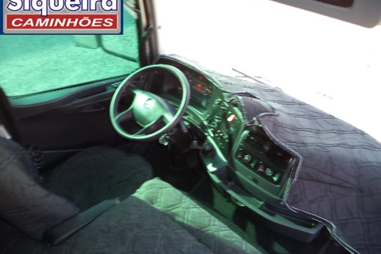 Mercedes Benz Atego 2430 - 15/16 10