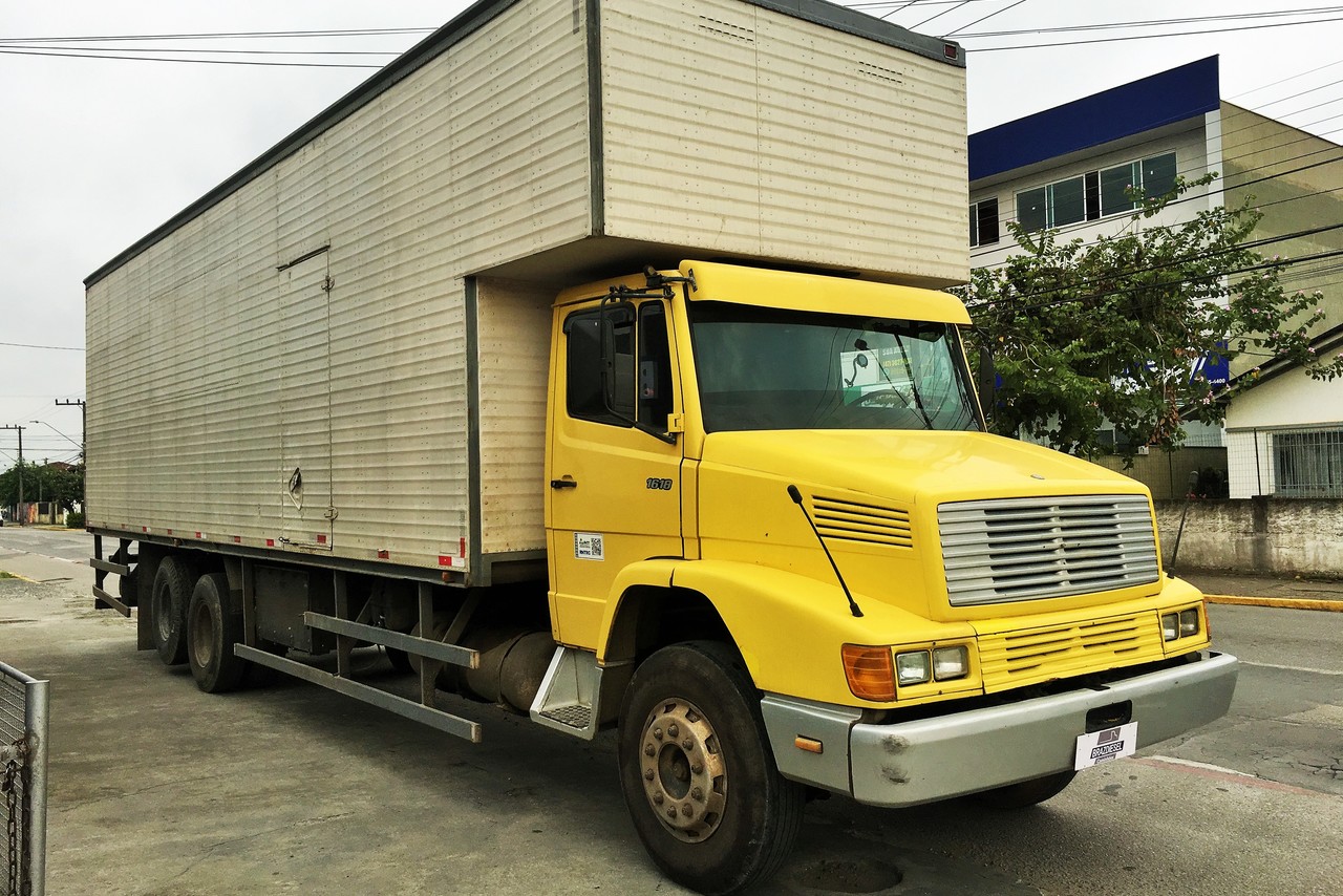 Mercedes Benz MB 1618 - 90/91 3