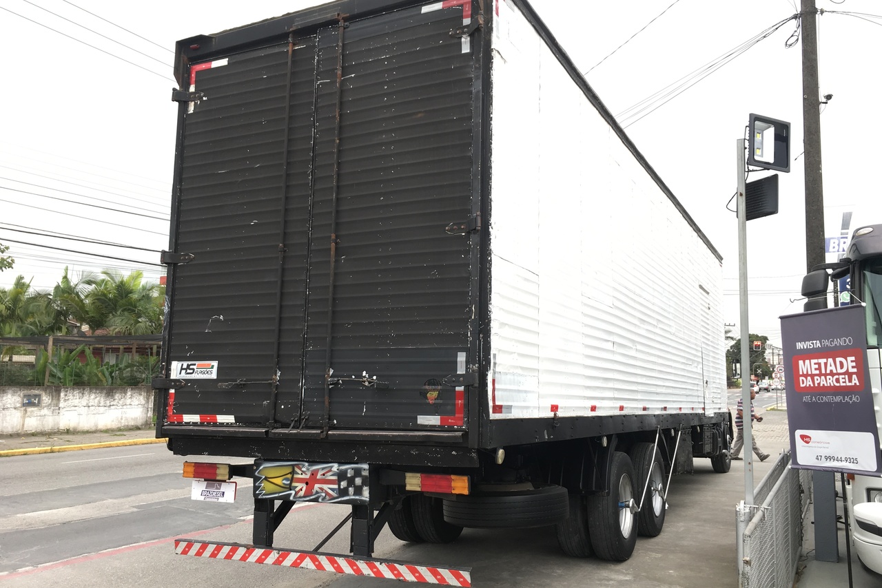 Mercedes Benz MB 1513 - 83/83 4