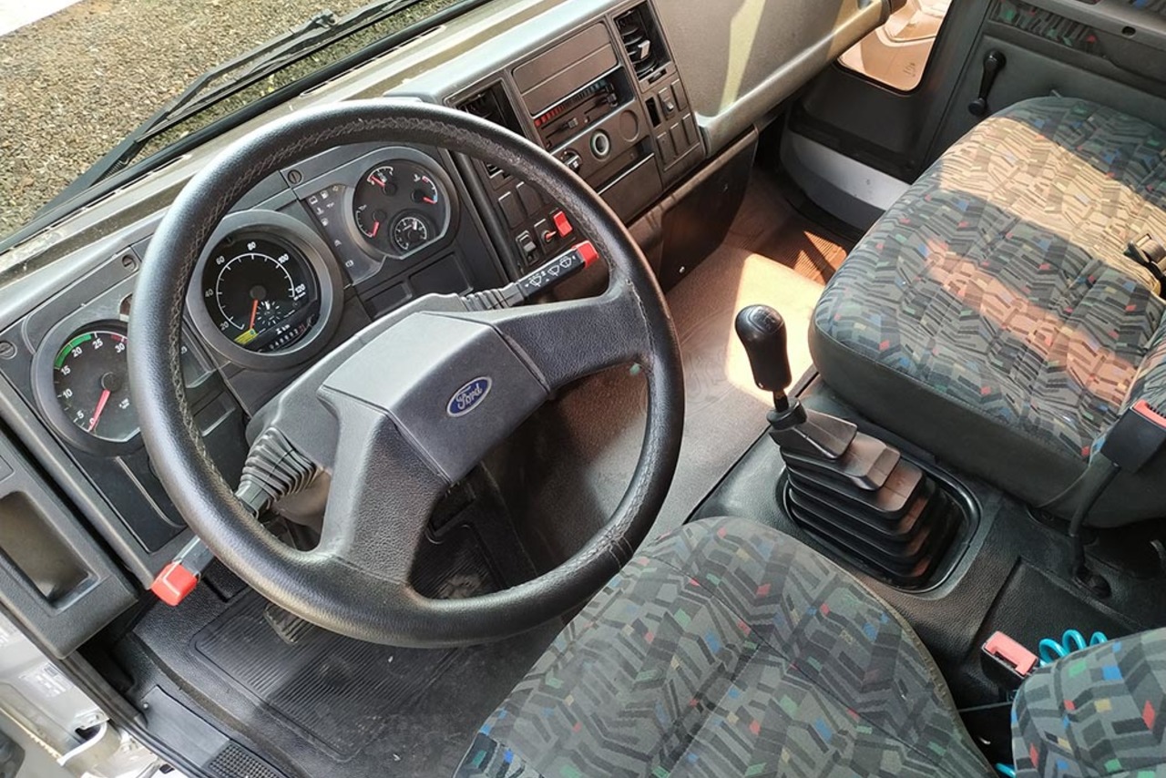 Ford Cargo712 - 09/09 2