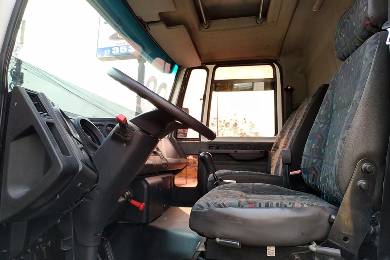 Ford Cargo712 - 09/09 4