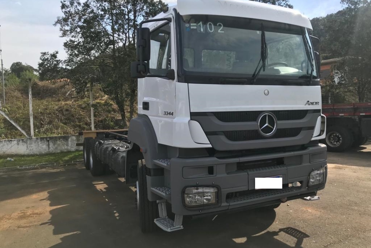 Mercedes Benz MB3344 Plataforma - 12 6