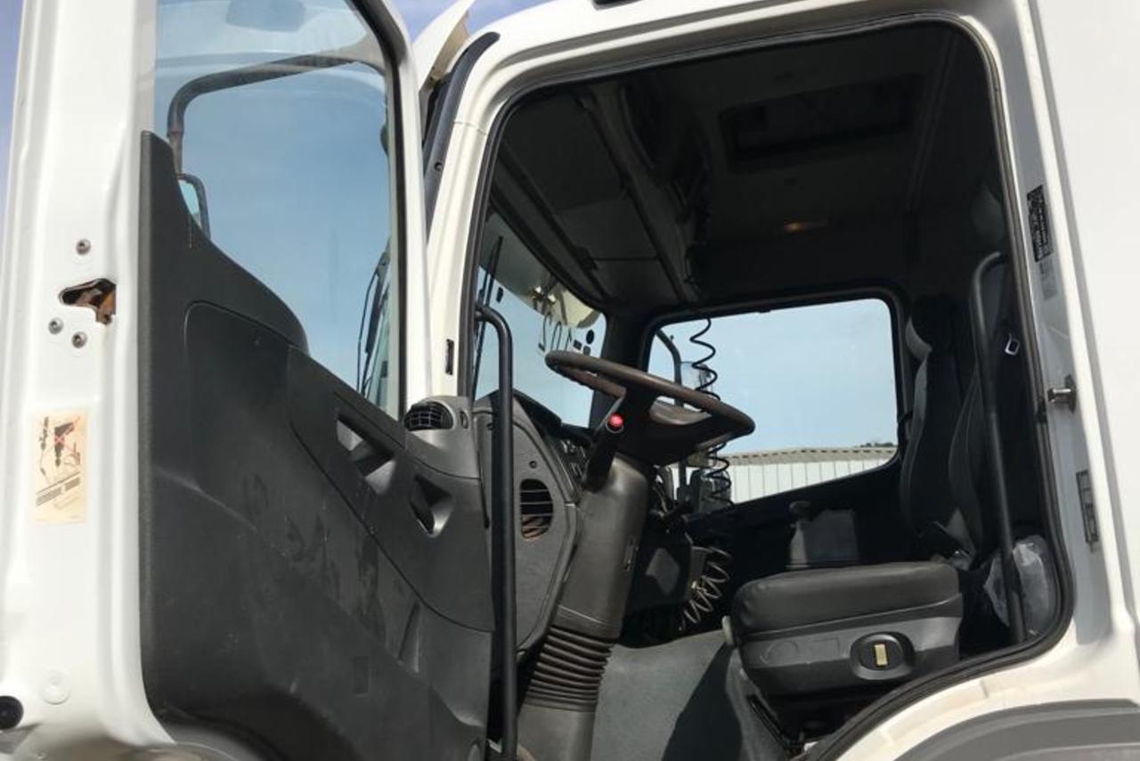 Mercedes Benz MB3344 Plataforma - 12 7