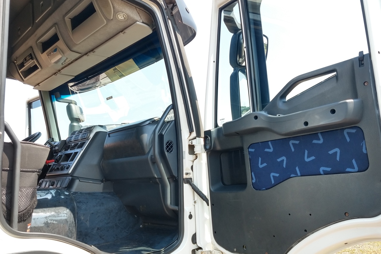 Iveco Stralis 380 - 08/09 15