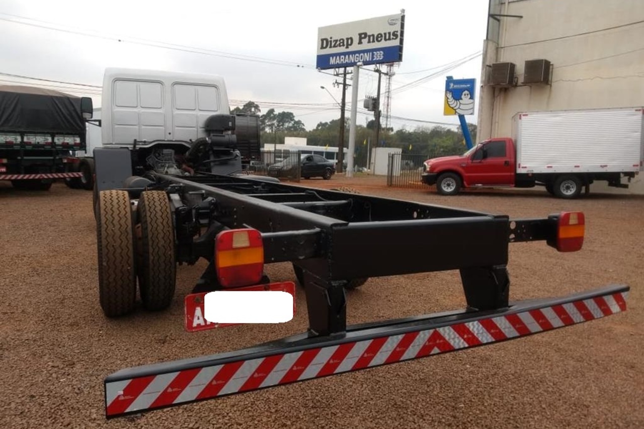 Ford Cargo1317 - 09/09 7