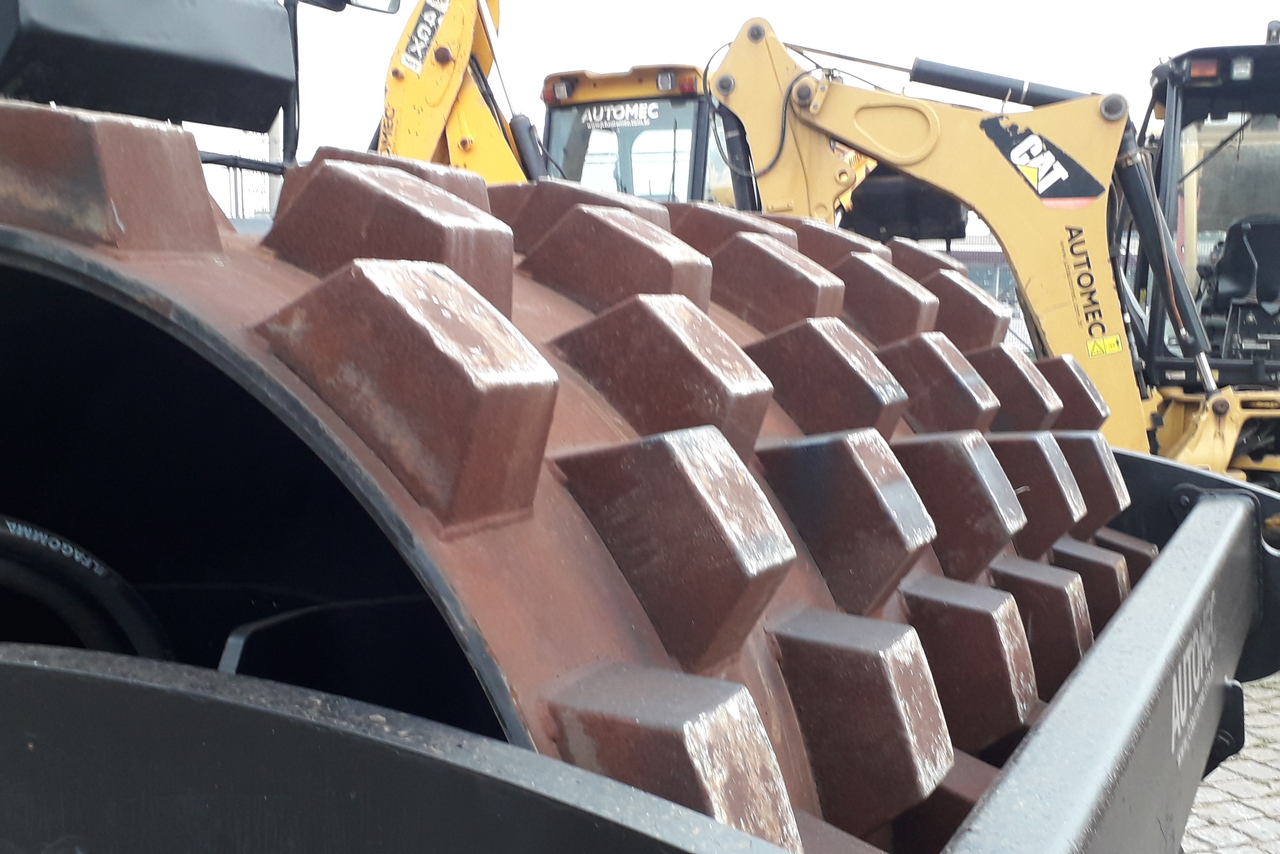 JCB Vibrador VM115 - 09/09 5