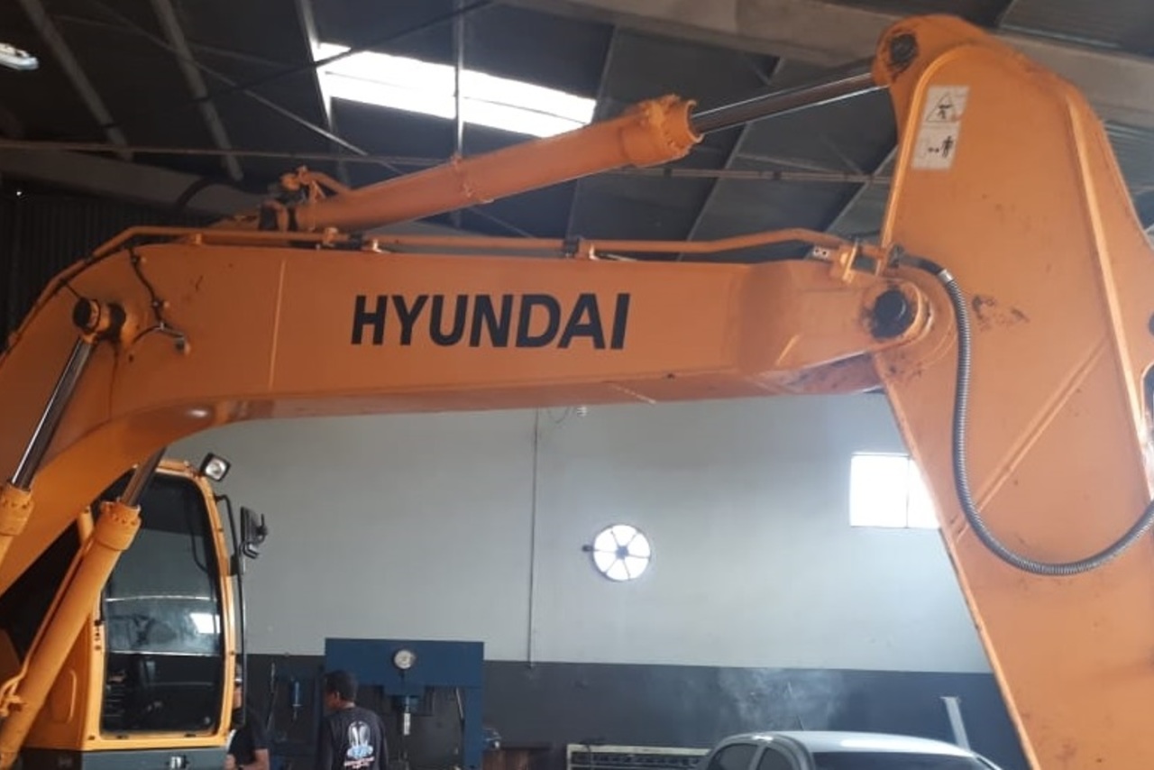 Hyundai R220 LC - 13/13 3