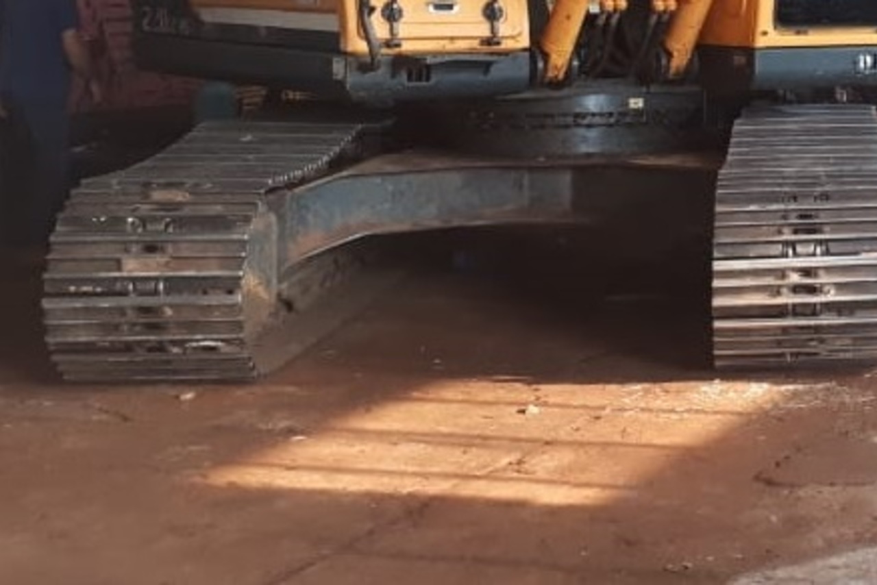Hyundai R220 LC - 13/13 5