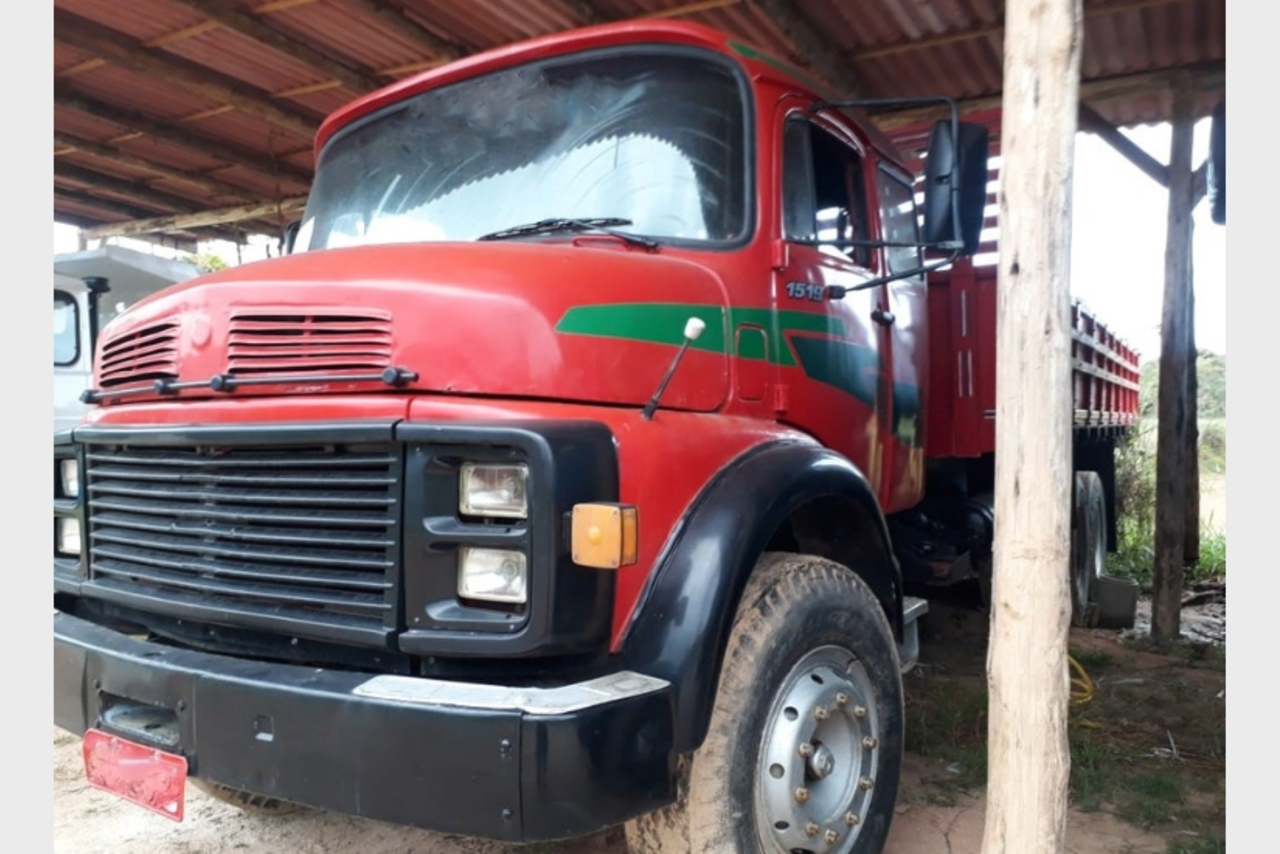 Mercedes Benz MB 1519 - 79 2