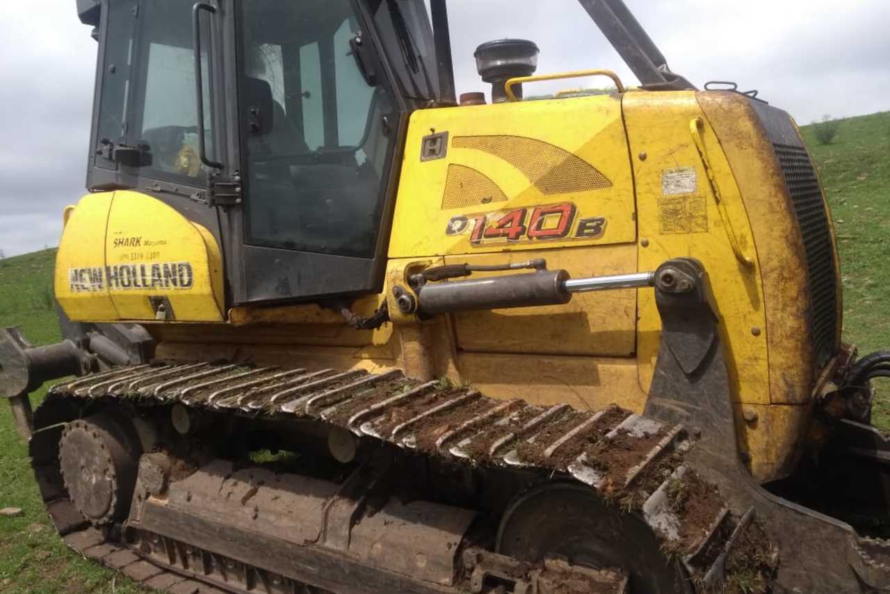 New Holland D140 - 12/12 5