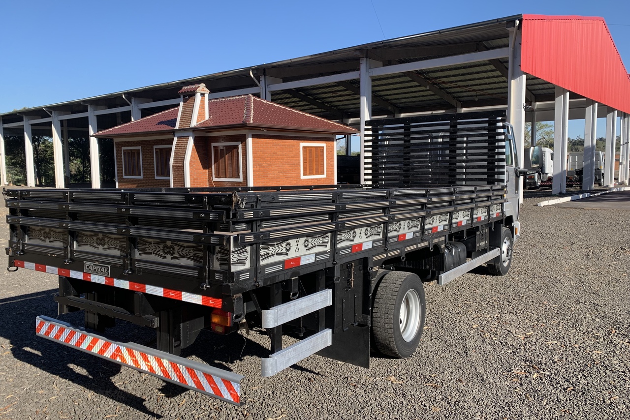 Ford Cargo815 - 10/11 6