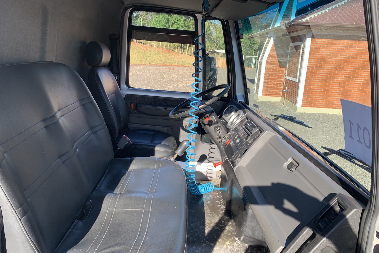 Ford Cargo815 - 10/11 16