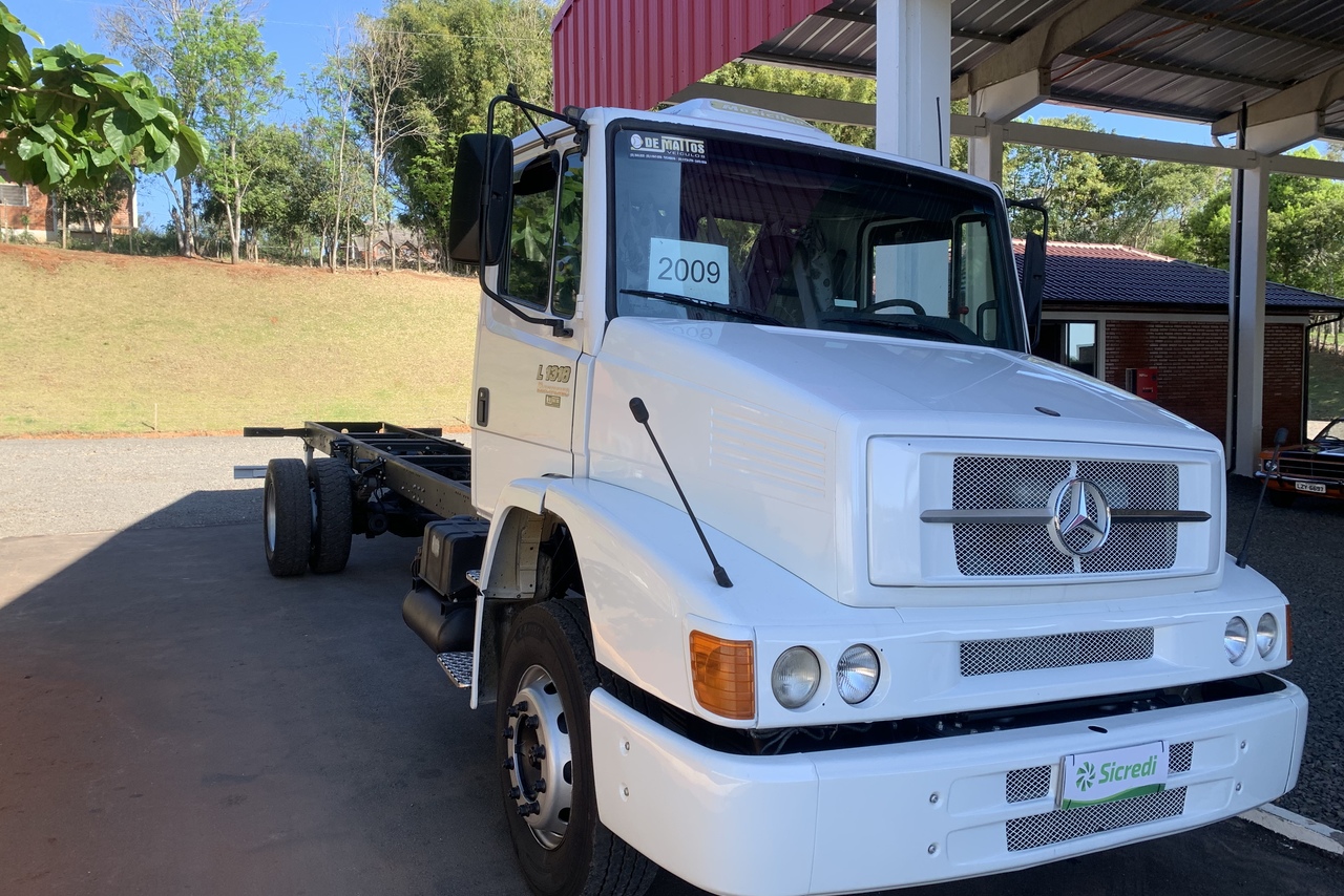 Mercedes Benz Atego 1318 - 09/09 3