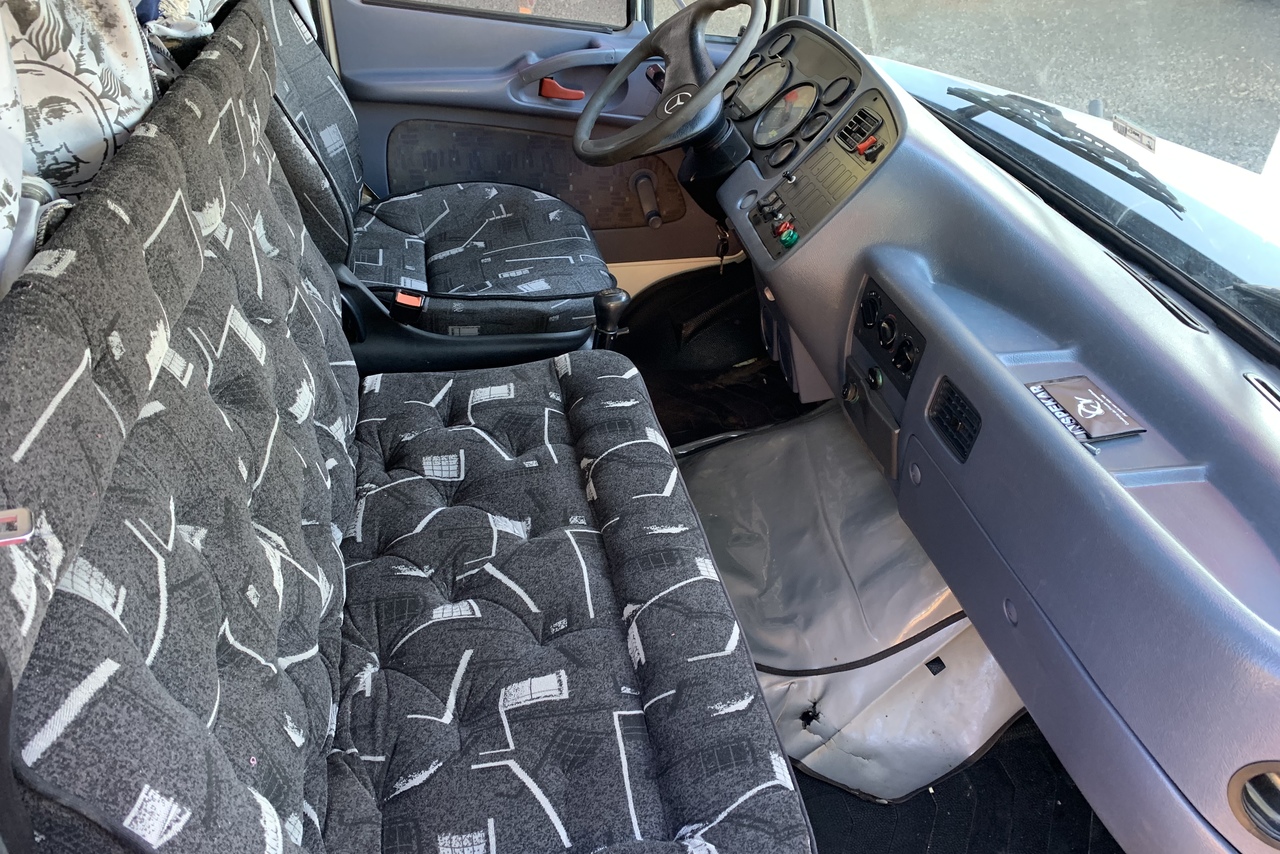 Mercedes Benz Atego 1318 - 09/09 9