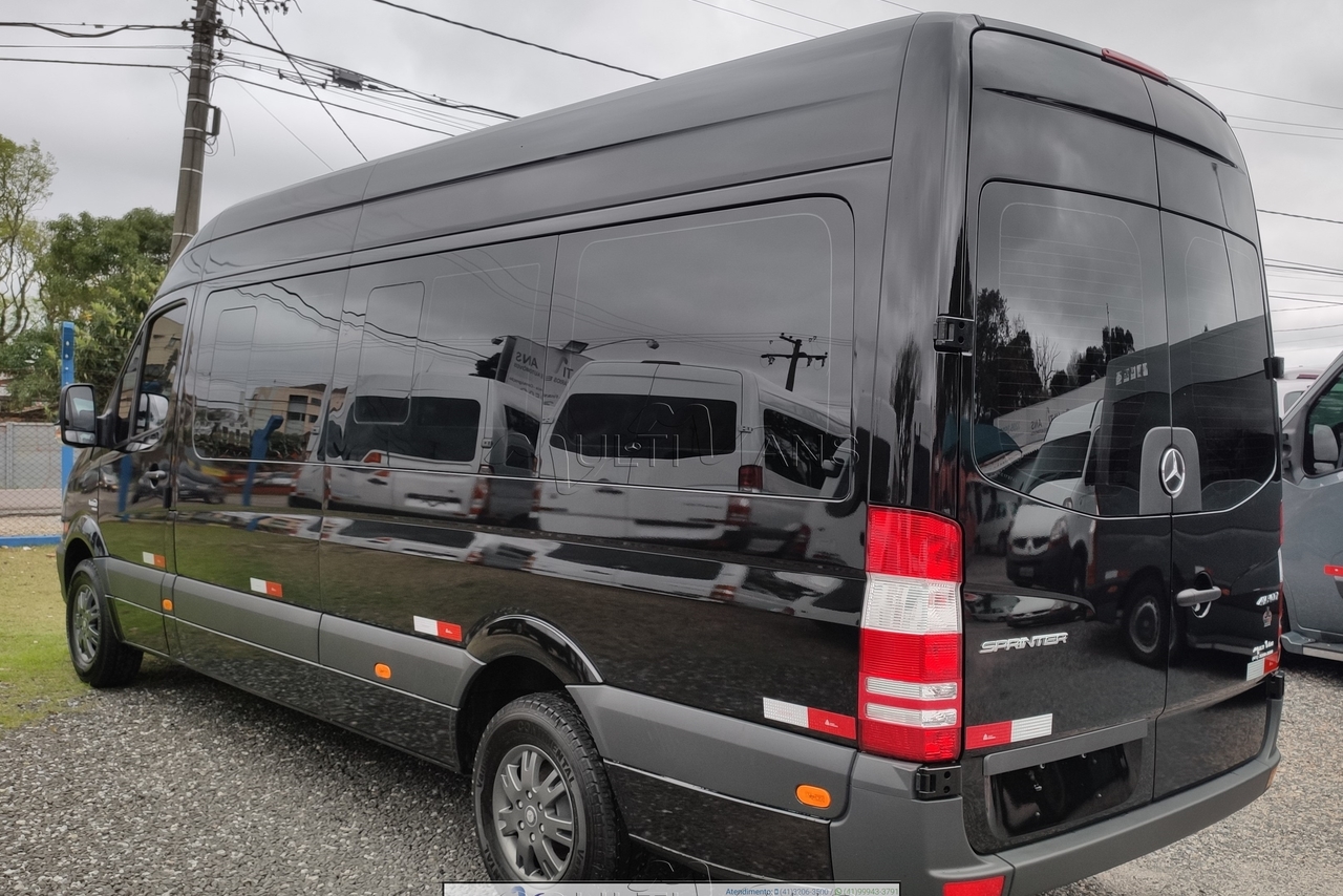 Mercedes Benz Sprinter Executiva 415 - 19/19 10