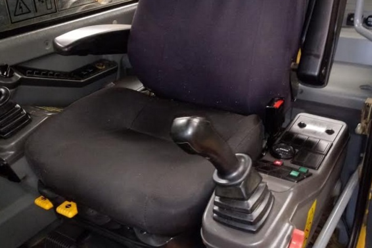 Volvo EC360 - 10/10 5