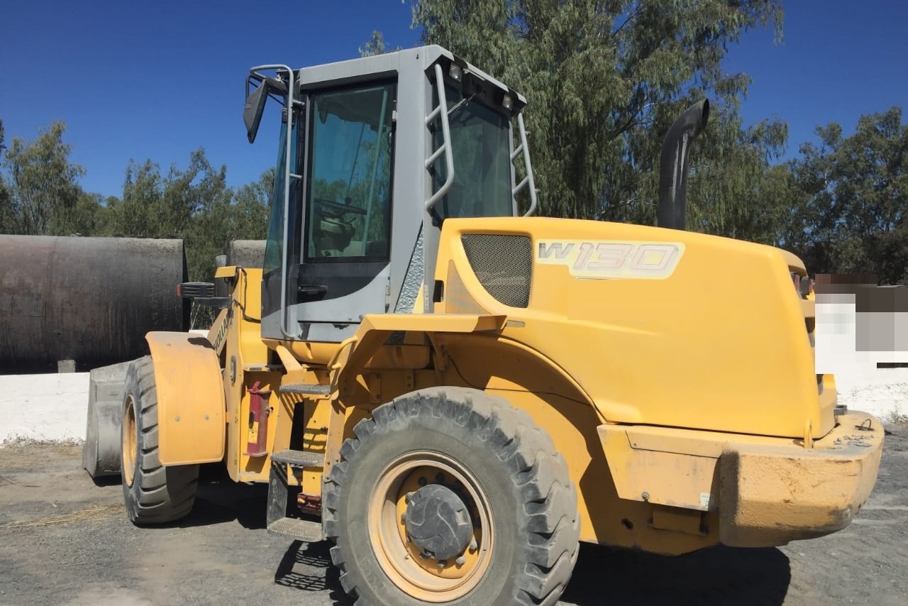 New Holland W130 - 13/13 11