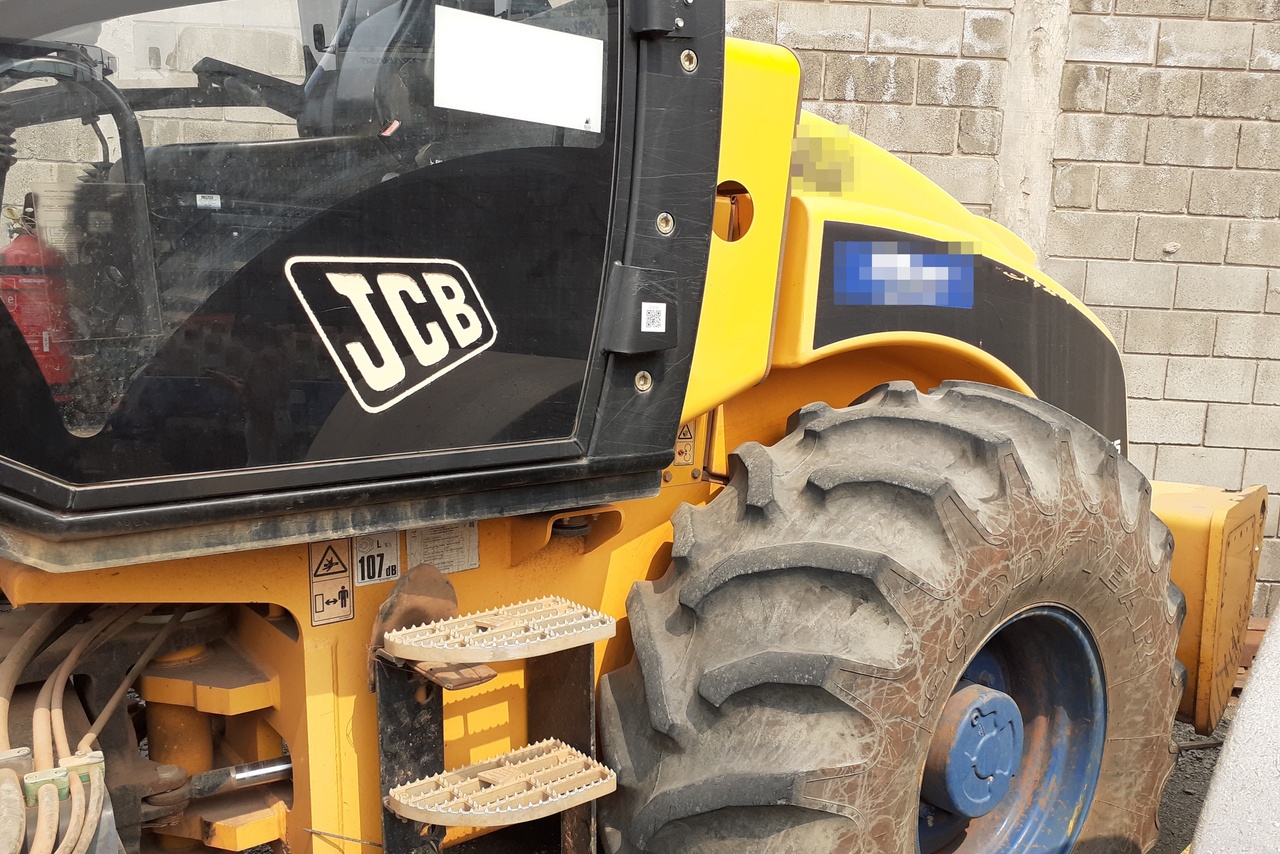 JCB Vibrador VM115 - 15/15 13