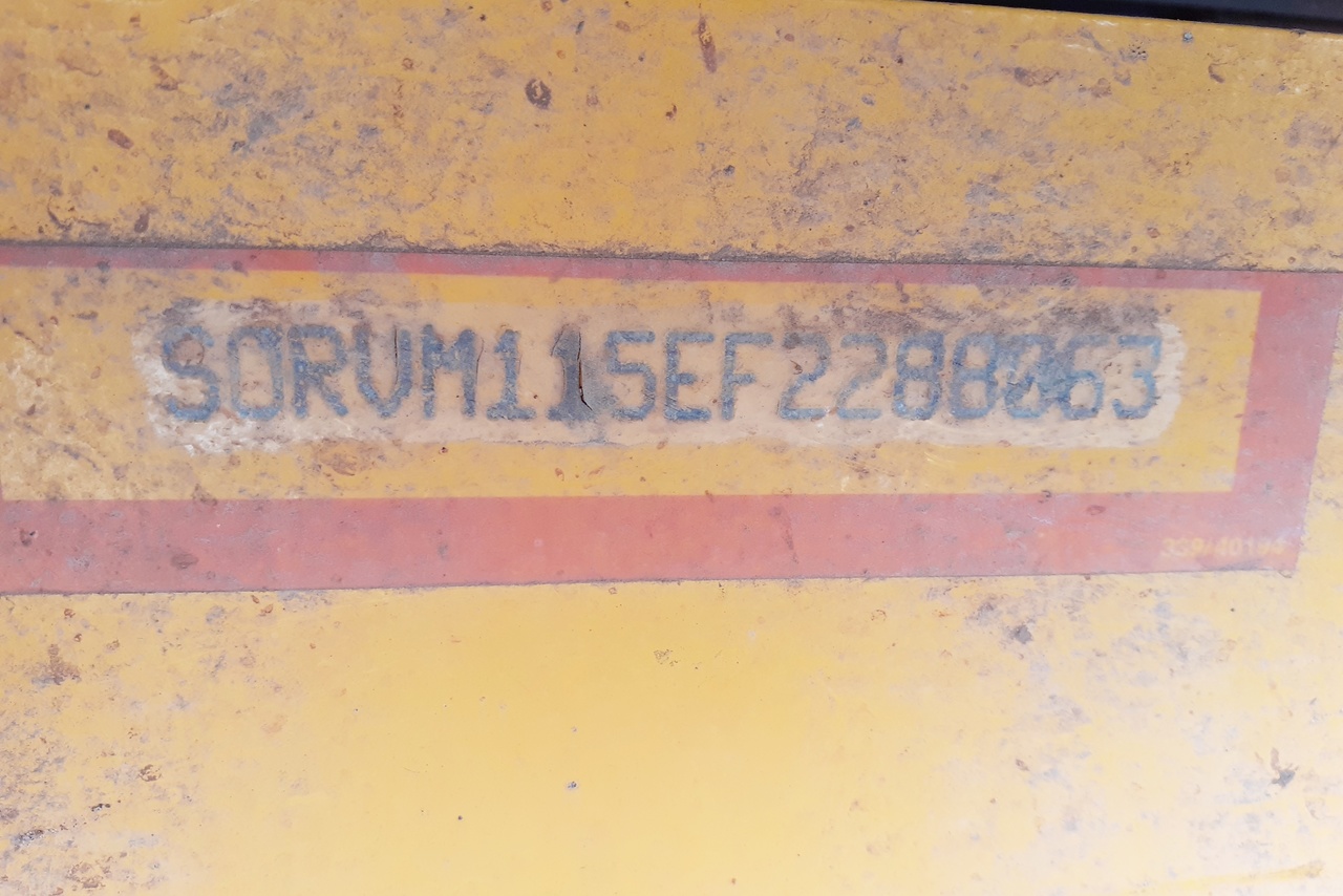 JCB Vibrador VM115 - 15/15 16