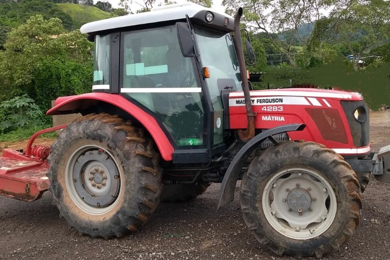 Massey Ferguson 4283 - 12/12 5