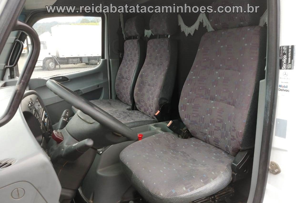 Mercedes Benz Accelo 915 - 08/08 8
