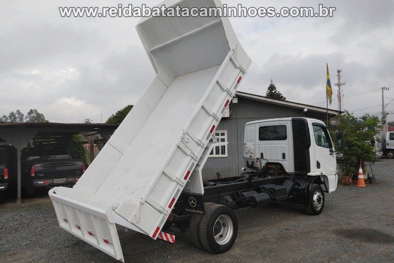 Mercedes Benz Accelo 915 - 08/08 18