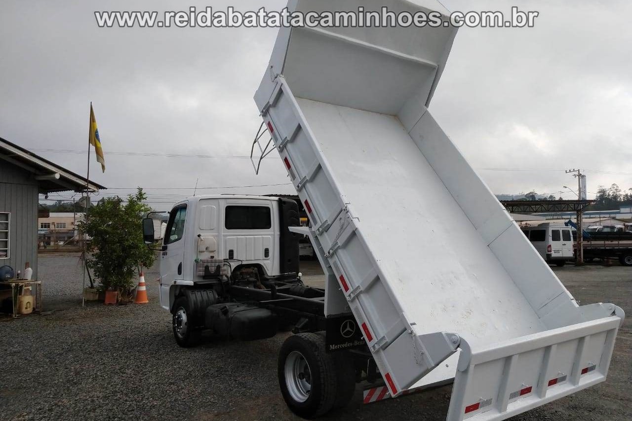 Mercedes Benz Accelo 915 - 08/08 19