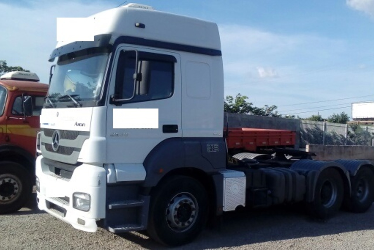 Mercedes Benz Actros 2546 - 13 2