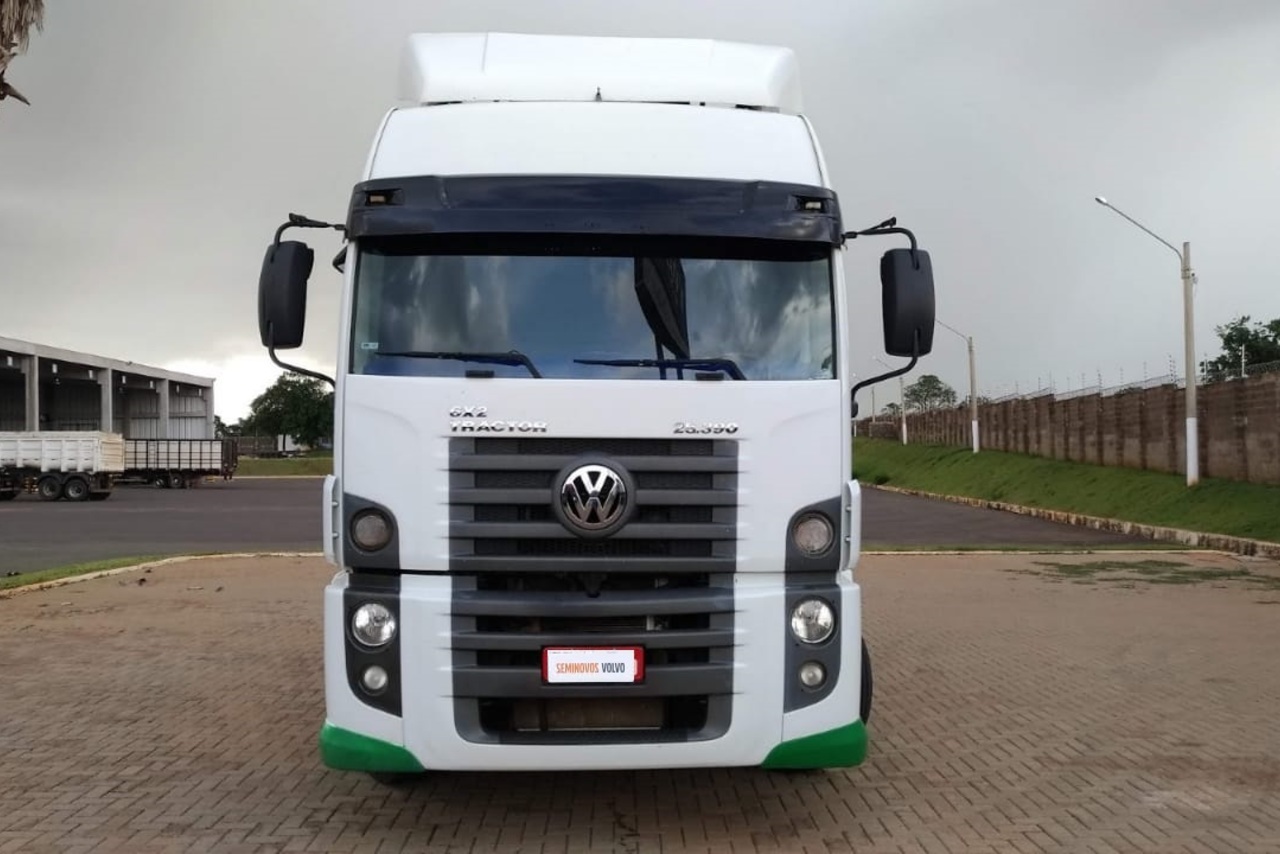 Volkswagen 25 390 - 12/13 6