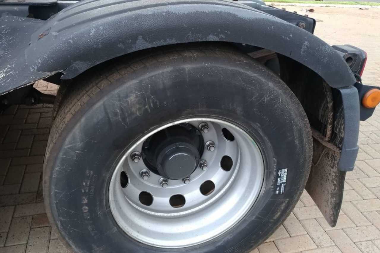 Volkswagen 25 390 - 12/13 13