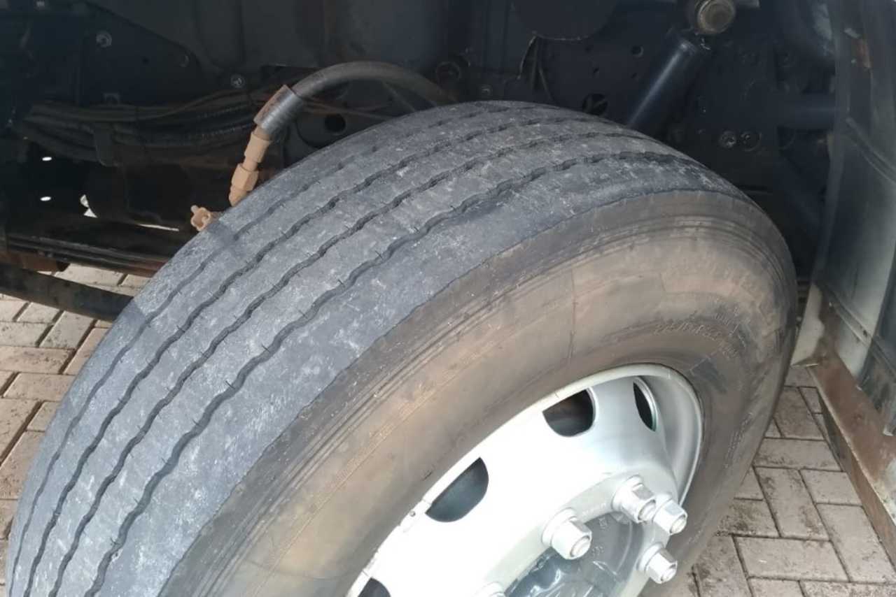 Volkswagen 25 390 - 12/13 15