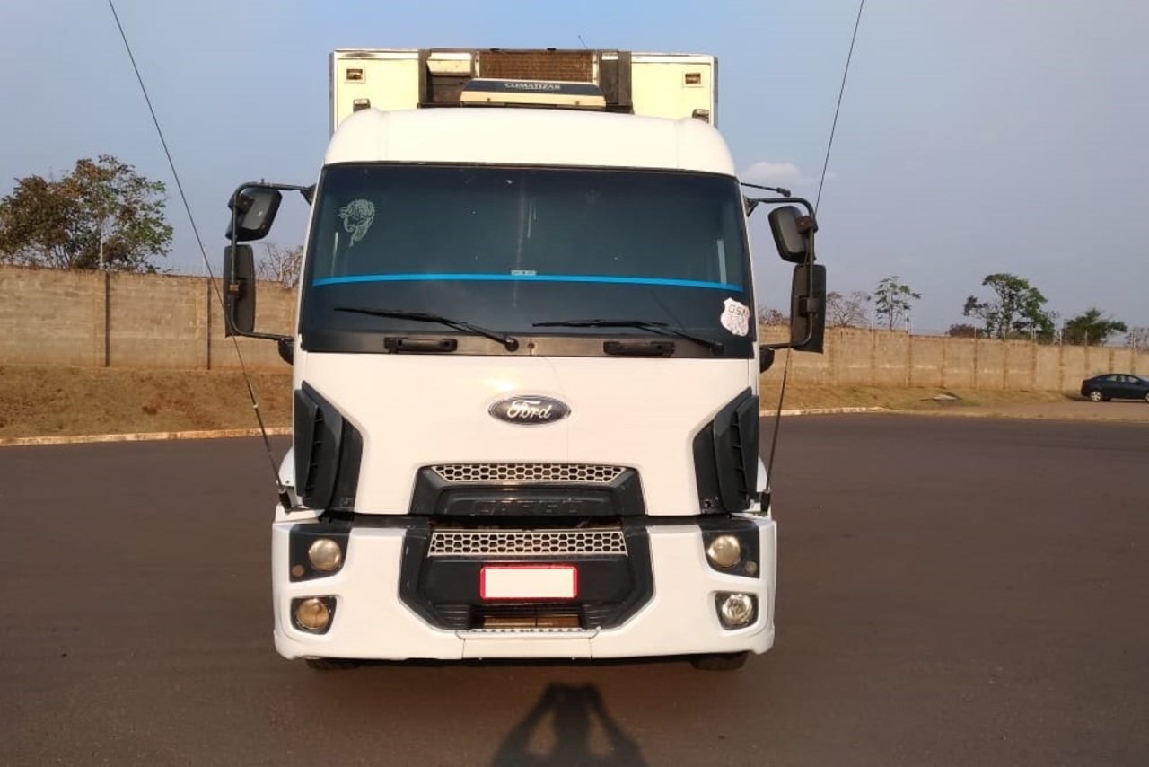 Ford Cargo1723 - 12/13 2