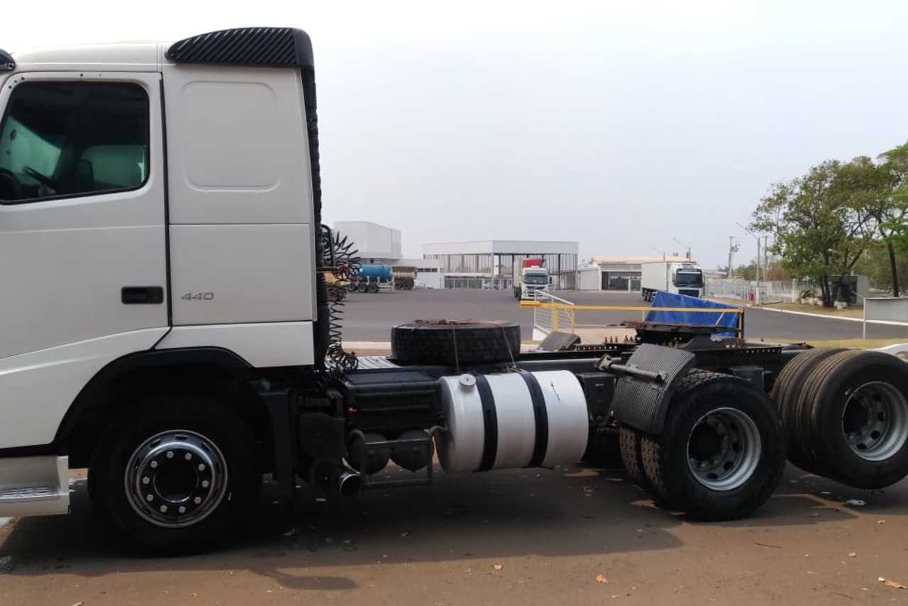 Volvo FH 440 - 07/07 6