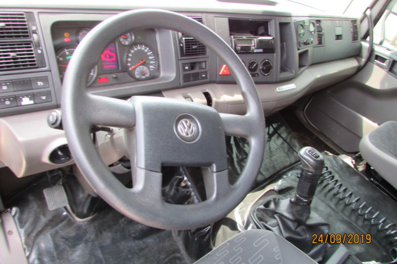 Volkswagen 24-280 E Constellation 6x2 - 16/16 13