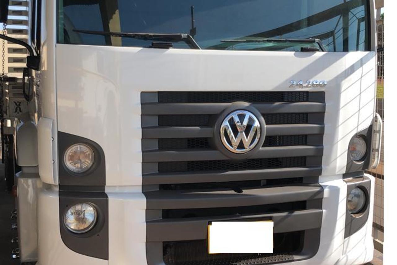 Volkswagen 24-280 E Constellation 6x2 - 14/14 3