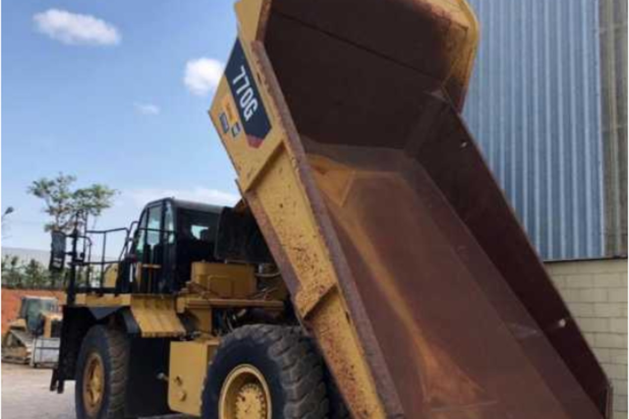 Caterpillar 770 - 13/13 2