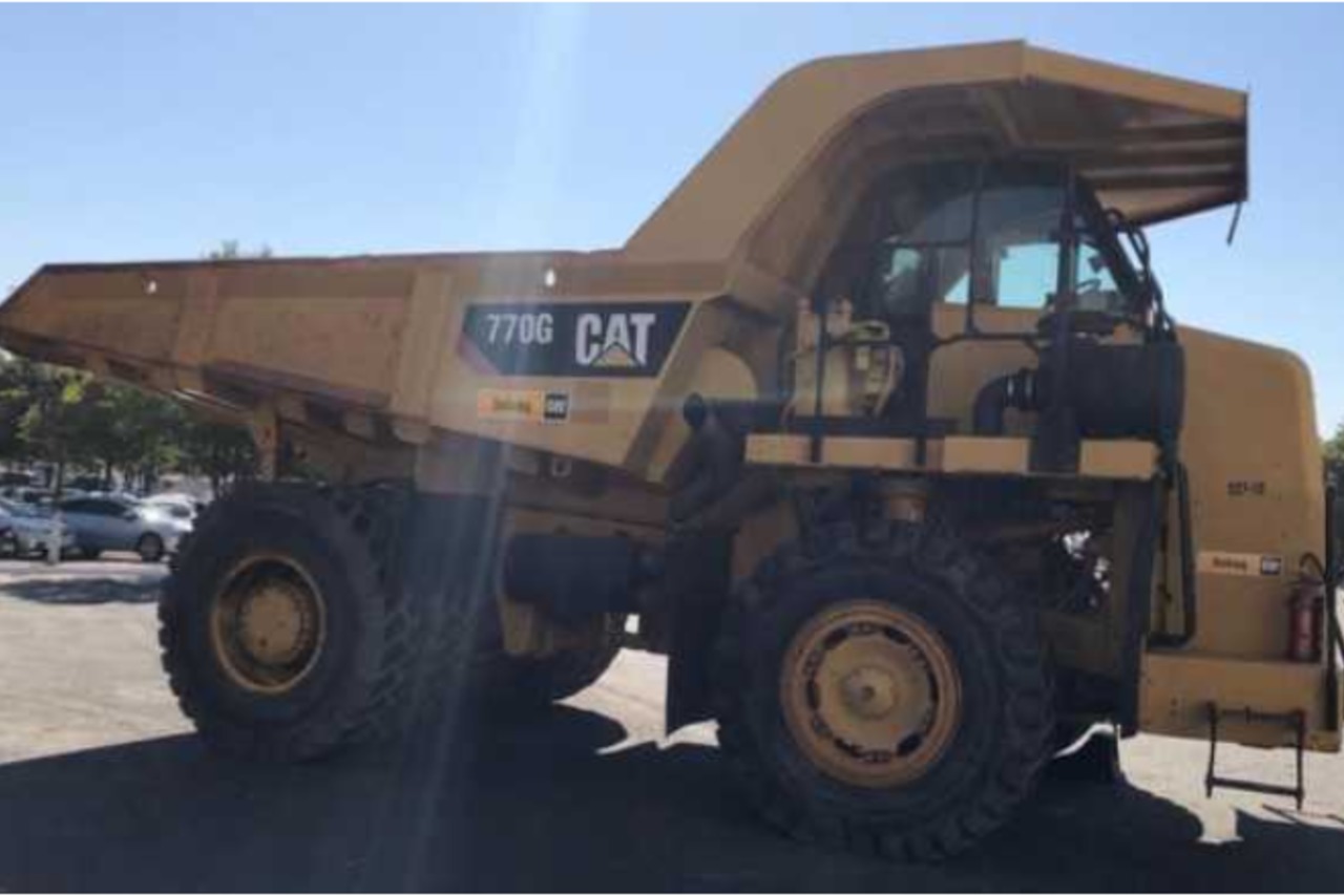 Caterpillar 770 - 13/13 7