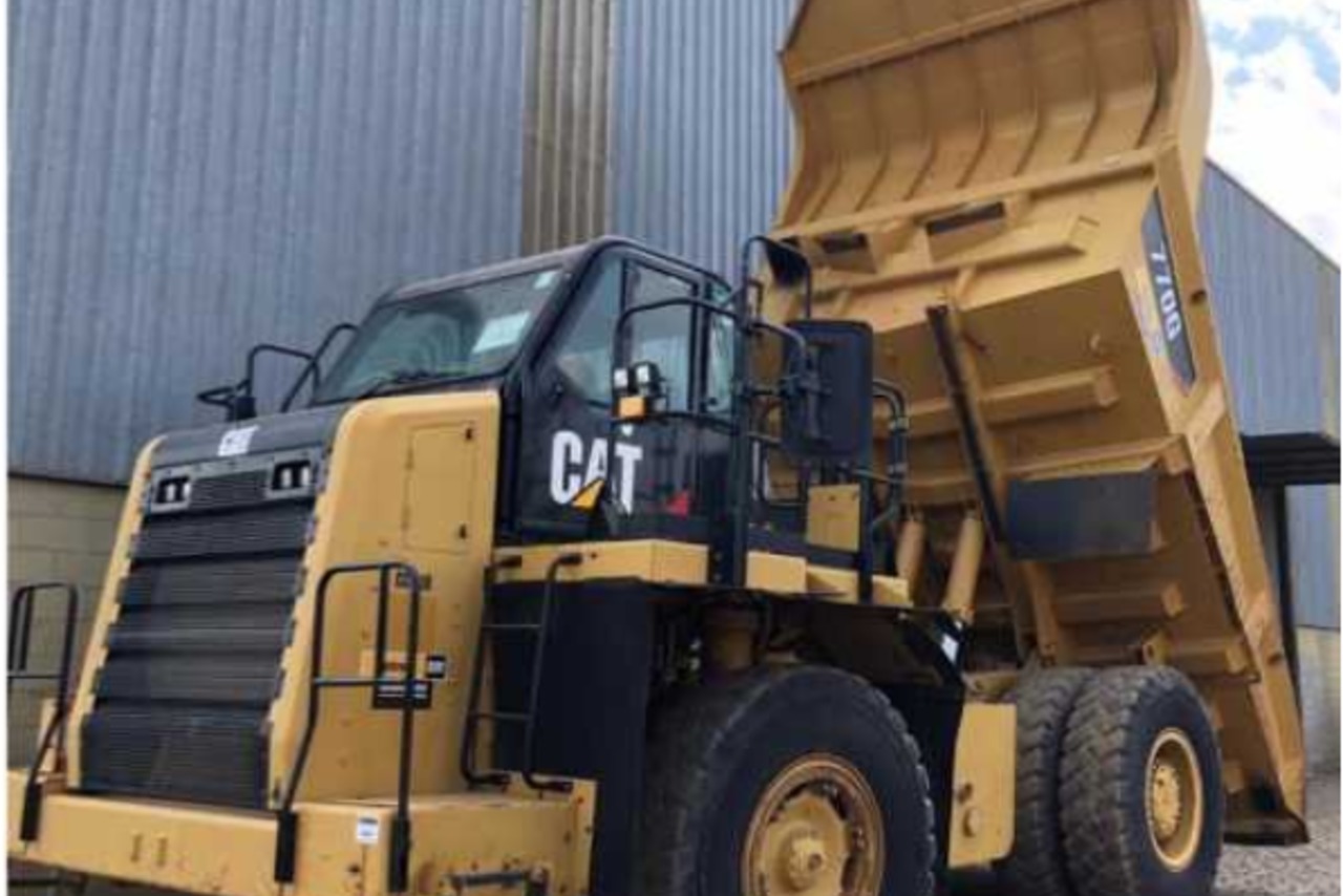 Caterpillar 770 - 13/13 10