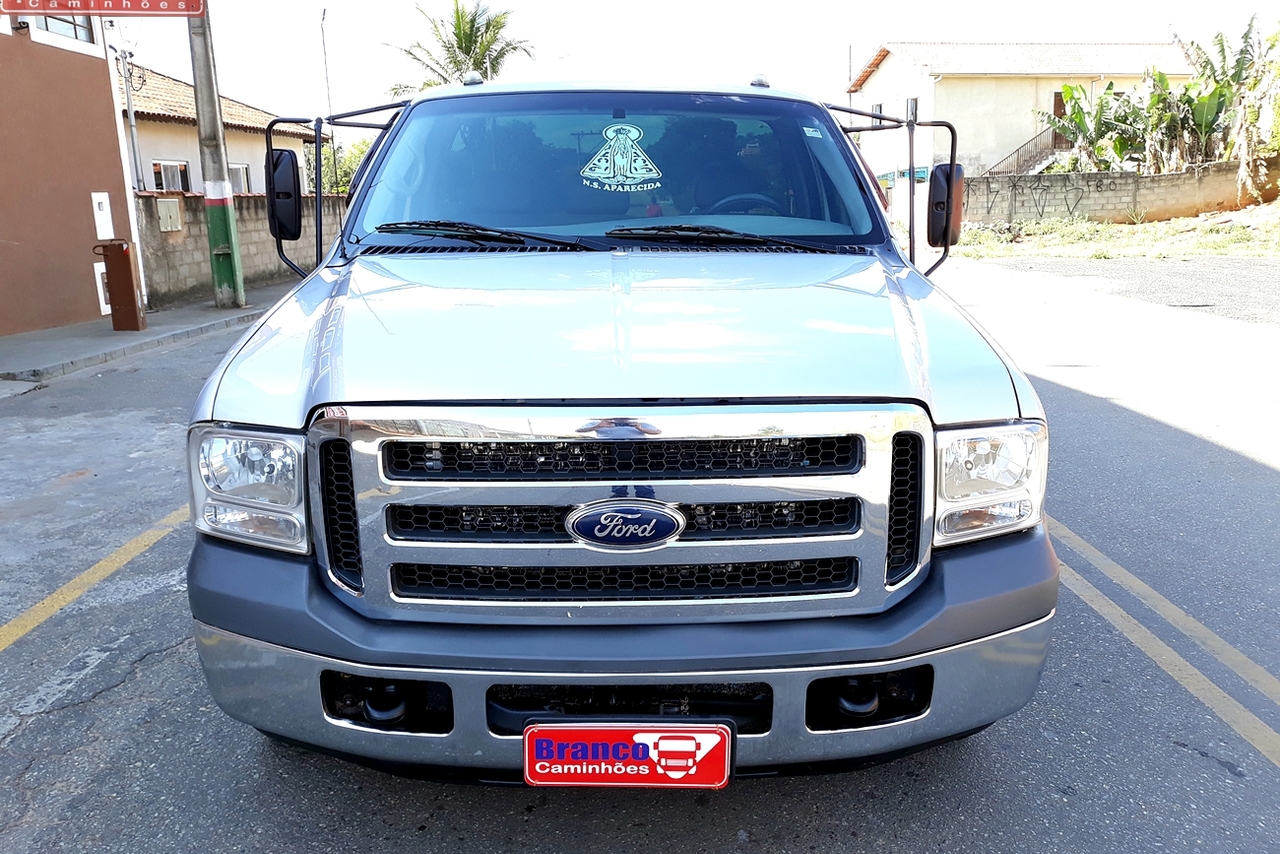 Ford F350 - 03/04 9