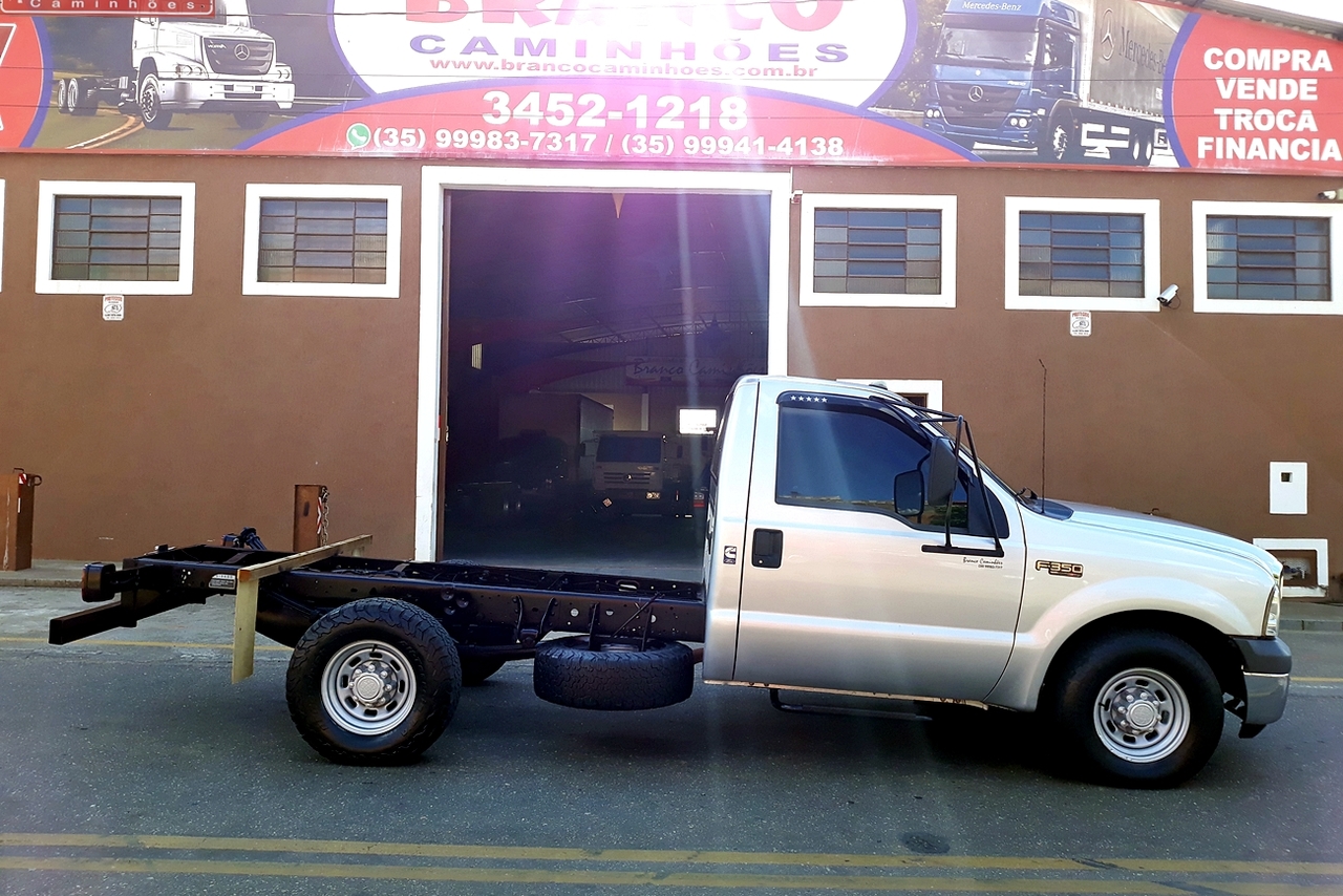 Ford F350 - 03/04 13